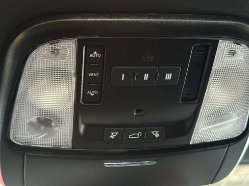 Used 2021 Dodge Durango R/T AWD/4WD image 24