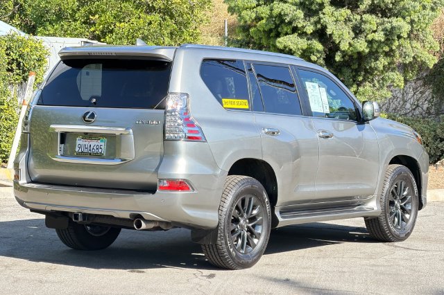 Used 2022 Lexus GX 460 Premium w/ Premium Package AWD/4WD image 4