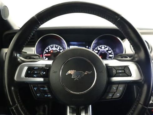 Used 2020 Ford Mustang Premium image 16