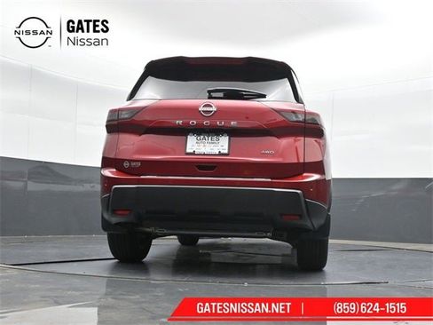 New 2026 Nissan Rogue SV image 32