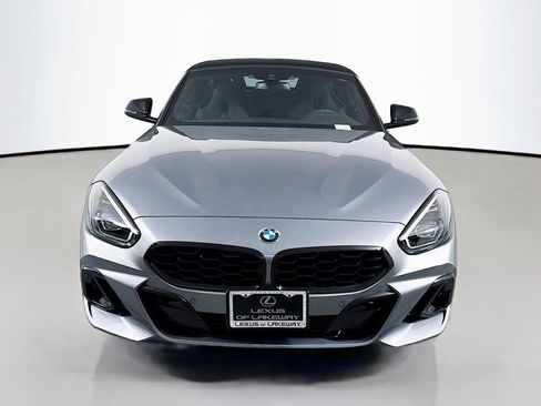 Used 2025 BMW Z4 sDrive30i w/ Shadowloine Package image 2