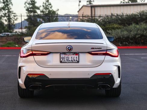 Used 2023 BMW M440i Coupe w/ Premium Package image 6