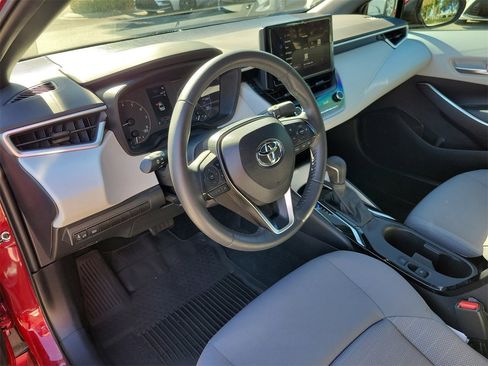 Used 2024 Toyota Corolla SE image 15