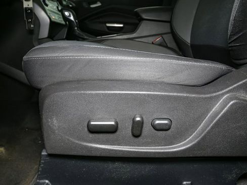 Used 2018 Ford Escape SE image 33