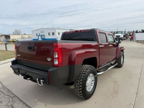 Used 2009 HUMMER H3T Alpha image 5