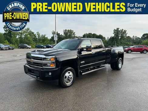 Used 2019 Chevrolet Silverado 3500 High Country w/ Duramax Plus Package AWD/4WD image 1