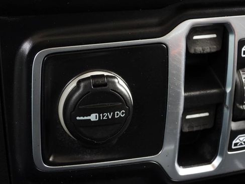 Used 2019 Jeep Wrangler Unlimited Sport S image 55