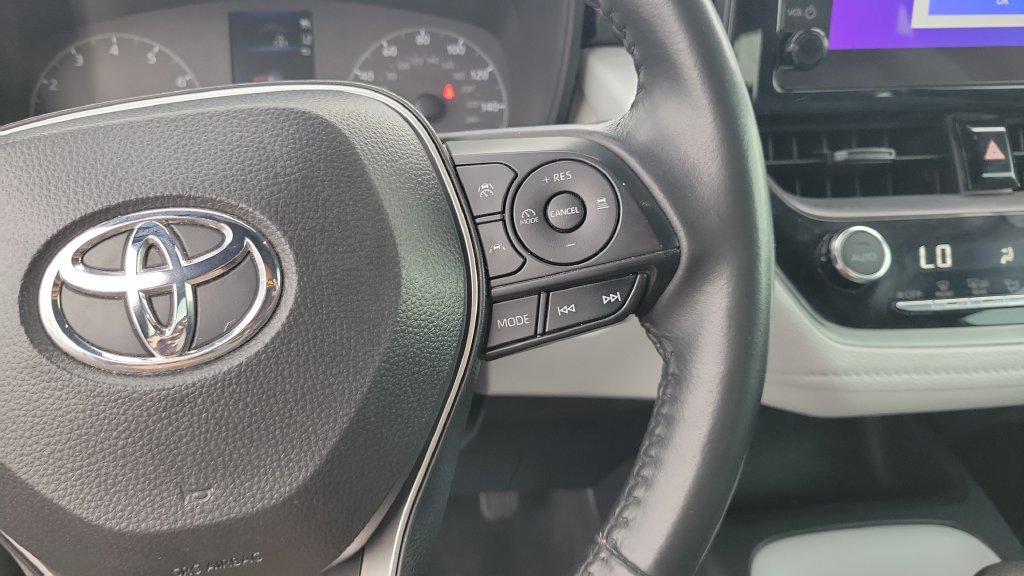 Used 2024 Toyota Corolla SE FWD image 19