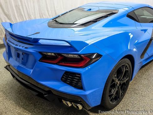 Used 2020 Chevrolet Corvette Stingray Premium Cpe w/ 3LT Preferred Equipment Group image 8