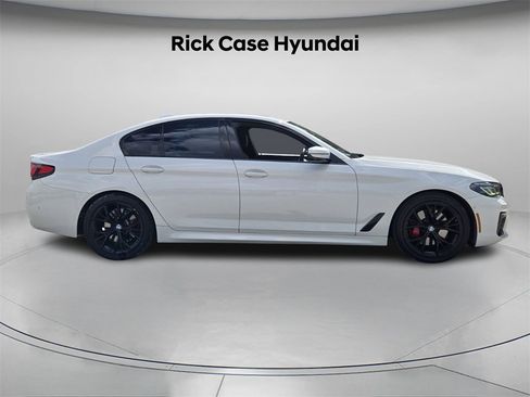 Used 2021 BMW 530i w/ M Sport Package image 4