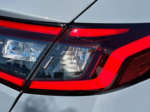 Certified 2025 Honda Civic Sport image 30