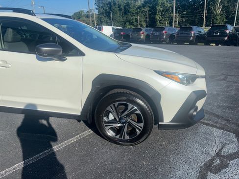 Certified 2025 Subaru Crosstrek 2.0i Premium AWD/4WD image 5