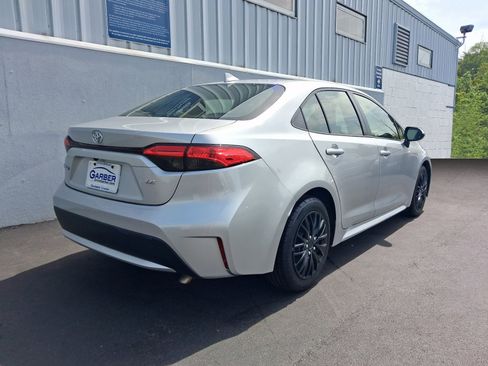 Used 2022 Toyota Corolla LE FWD image 10
