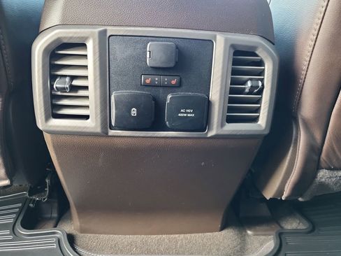 Used 2020 Ford F150 Limited w/ Trailer Tow Package AWD/4WD image 16