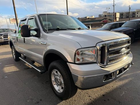 Used 2005 Ford F250 XLT image 8