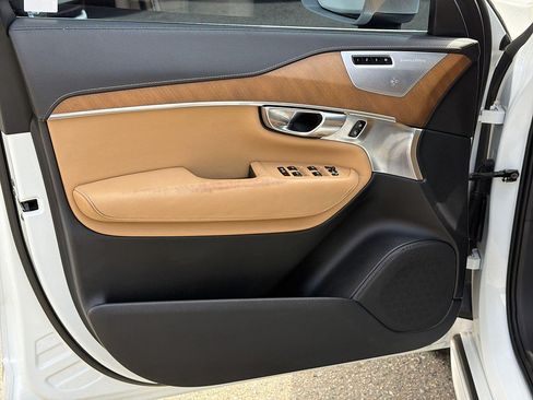 Used 2019 Volvo XC90 T6 Inscription w/ Luxury Package AWD/4WD image 23