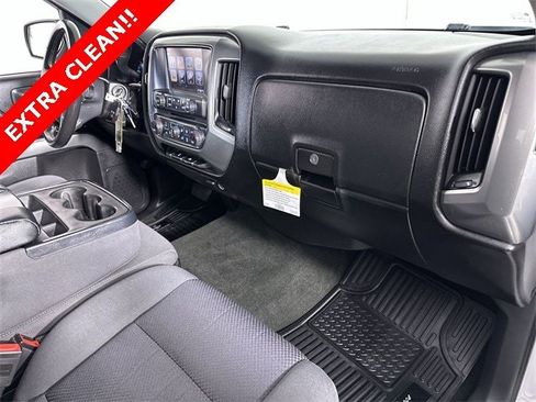Used 2018 Chevrolet Silverado 1500 LT w/ LT Eassist Package image 30