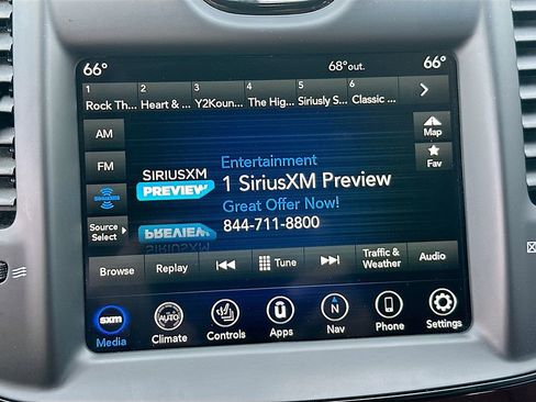 Used 2021 Chrysler 300 S w/ S Model Appearance Package image 15