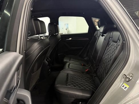 Used 2019 Audi SQ5 Prestige image 45