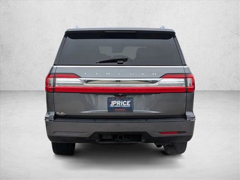 Used 2021 Lincoln Navigator Reserve w/ Luxury Package image 7