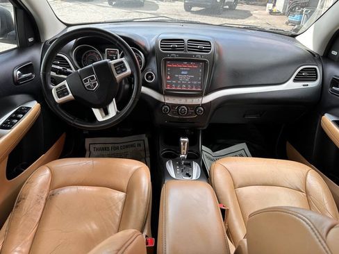 Used 2014 Dodge Journey Limited w/ Flexible Seating Group FWD image 10