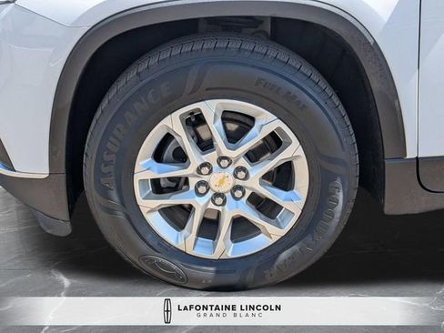 Used 2020 Chevrolet Traverse LT AWD/4WD image 34