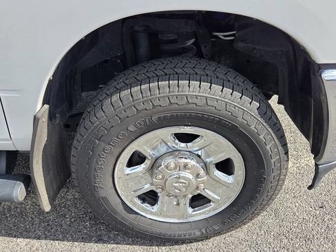 Used 2022 RAM 3500 Big Horn AWD/4WD image 8