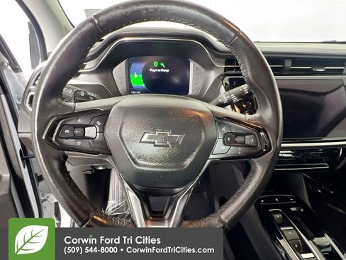 Used 2023 Chevrolet Bolt EUV Premier w/ Redline Edition image 8