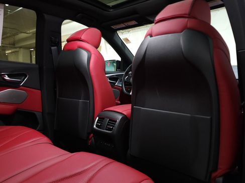 Used 2025 Acura RDX A-Spec image 18