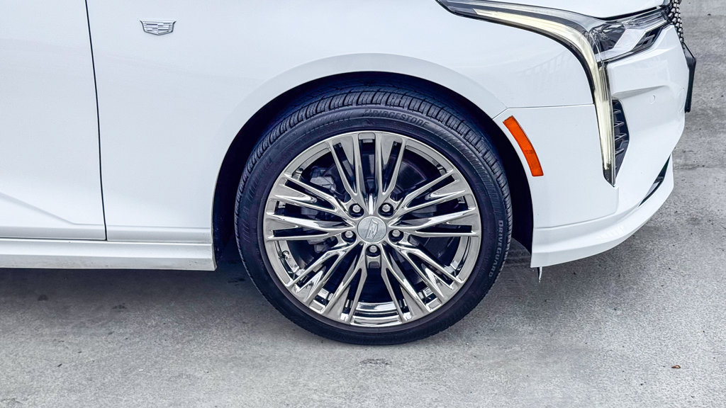Used 2023 Cadillac CT4 Premium Luxury w/ Climate Package AWD/4WD image 10