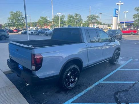 New 2026 Honda Ridgeline Black Edition image 5