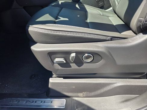 New 2026 GMC Sierra 1500 Denali AWD/4WD image 9