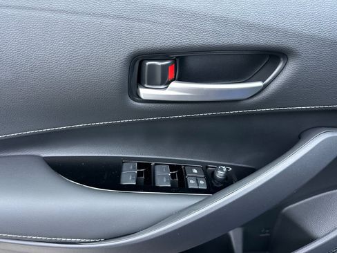 New 2026 Toyota Corolla SE FWD image 11