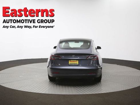 Used 2023 Tesla Model 3 Standard Range image 36