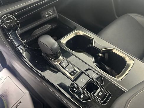 Used 2024 Lexus NX 350h AWD image 17