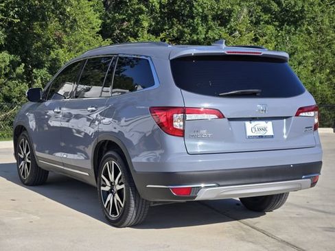 Used 2022 Honda Pilot Touring image 6