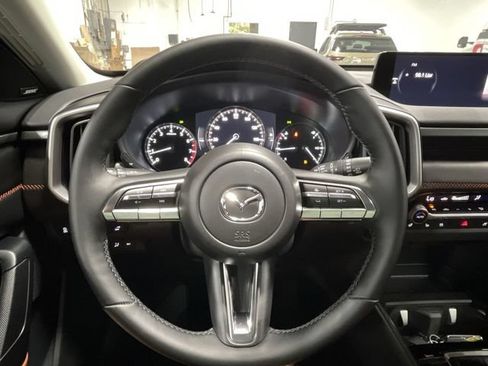 Certified 2025 MAZDA CX-50 Meridian Edition w/ Weather Package AWD/4WD image 15