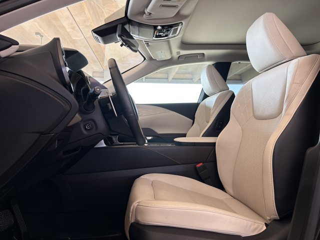 Certified 2026 Lexus RX 450h AWD w/ Convenience Package image 7
