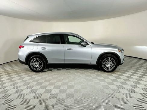 Used 2026 Mercedes-Benz GLC 300 image 8