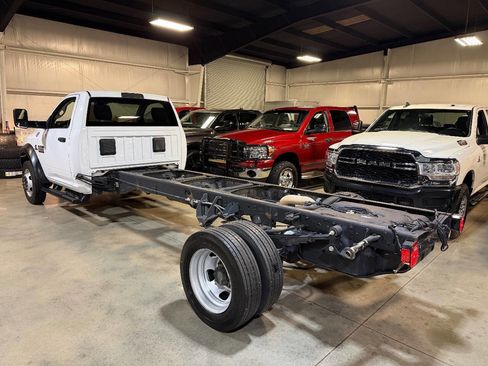 Used 2018 RAM 5500 Tradesman image 47