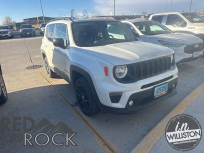 Used 2023 Jeep Renegade Latitude w/ Sun/Sound Group