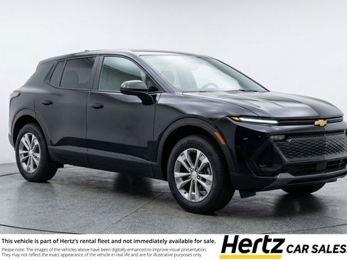 Used 2025 Chevrolet Equinox LT FWD image 1