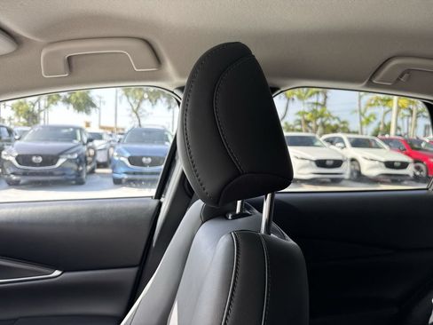 Used 2024 MAZDA CX-30 AWD 2.5 S w/ Select Sport Pkg image 16