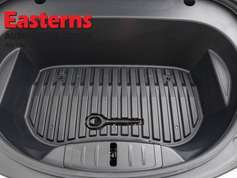 Used 2023 Tesla Model 3 Standard Range RWD image 7
