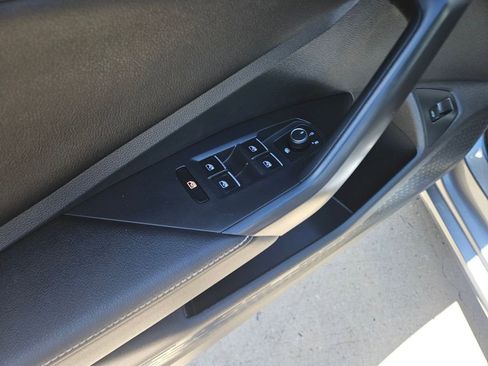 Used 2025 Volkswagen Jetta Sport FWD image 13