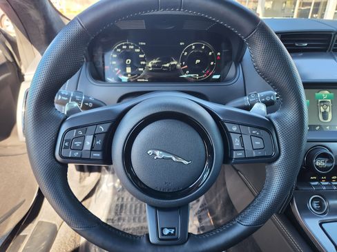 Used 2024 Jaguar F-TYPE R image 7
