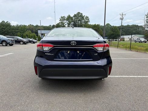Used 2023 Toyota Corolla LE w/ Carpet Mat Package (TMS) FWD image 6