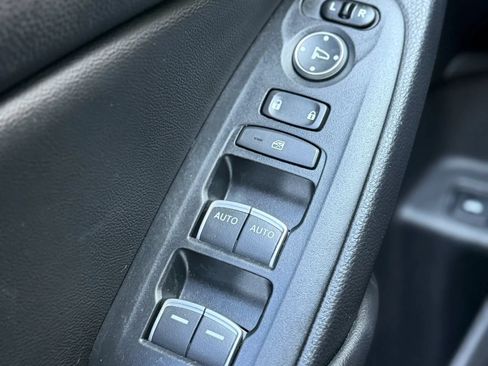 Used 2021 Honda Accord Sport image 12