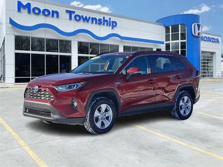 Used 2021 Toyota RAV4 XLE video 3