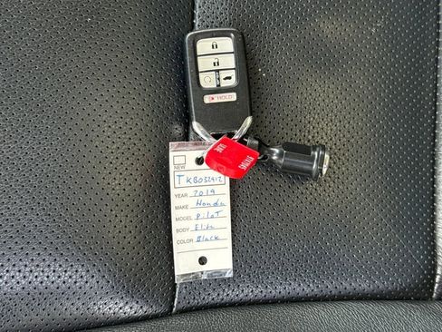 Used 2019 Honda Pilot Elite image 29